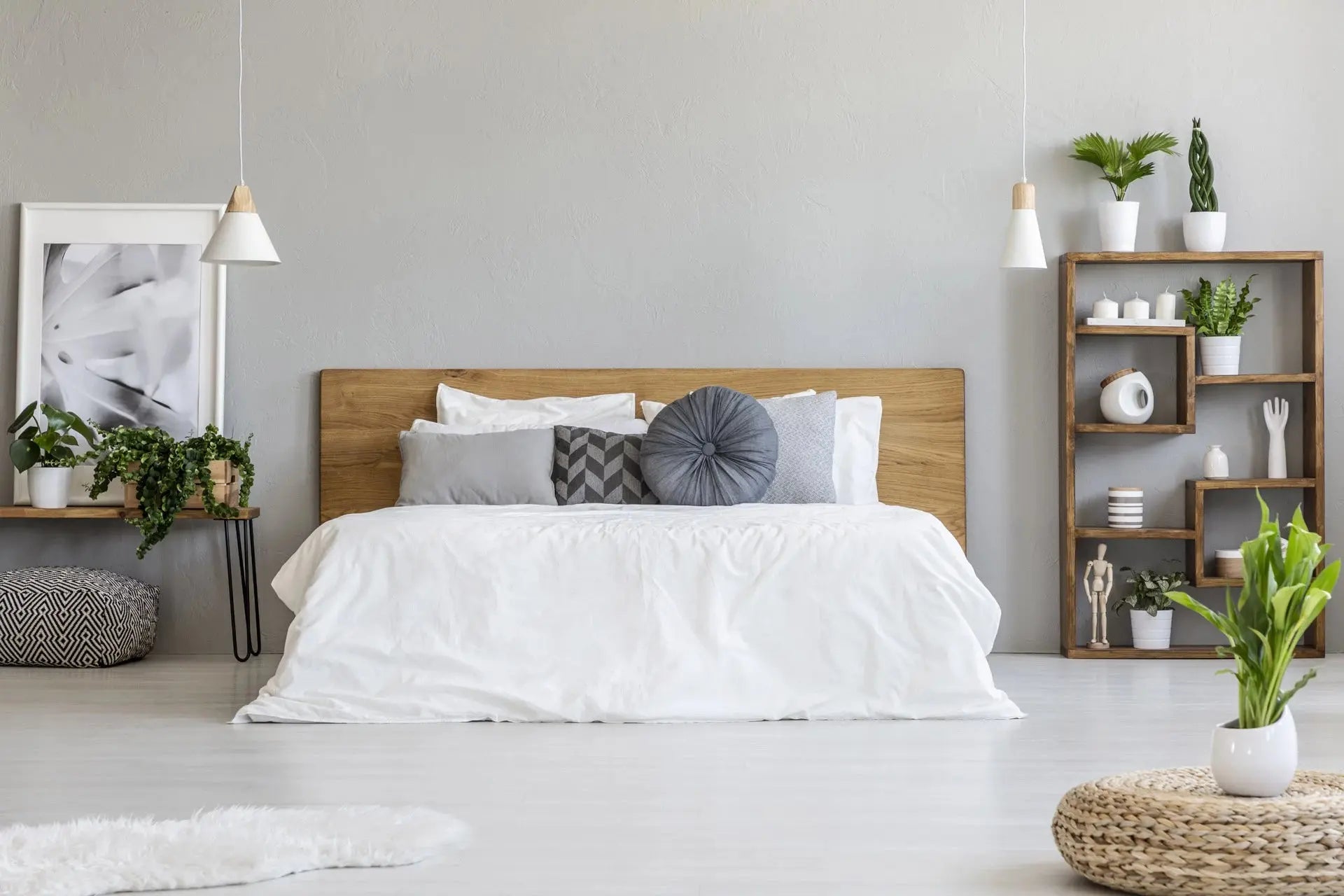 Essential bed sheets, pillows, comforters, mattress pads, and mattress protectors for AirBnB, VRBO, Vacation Rentals, and Corporate Housing