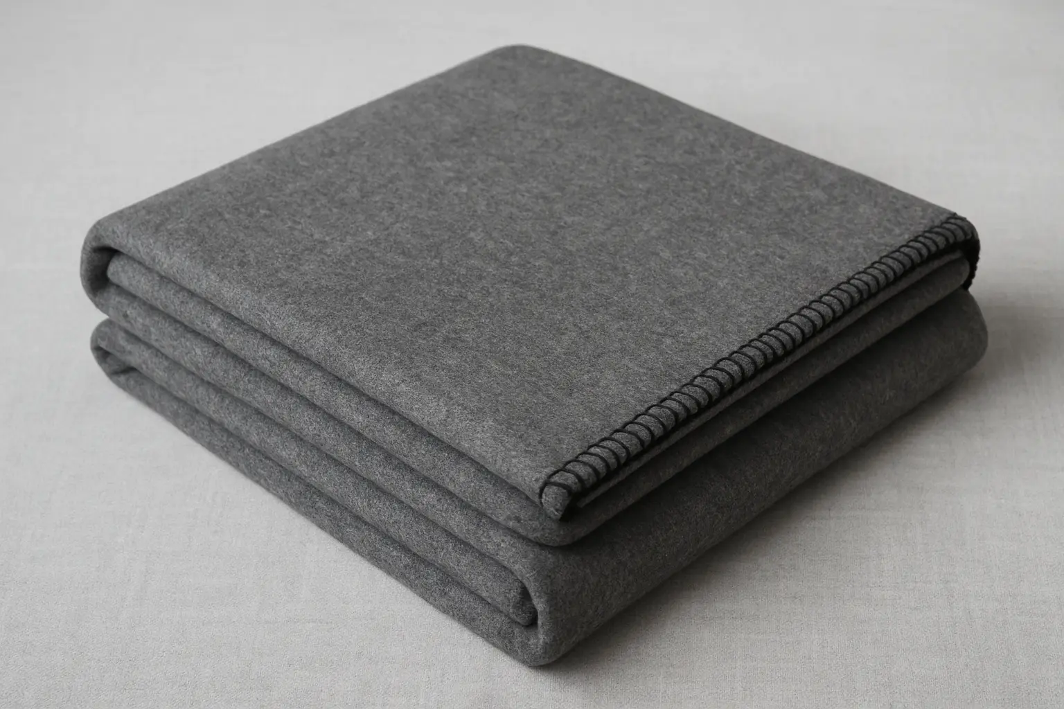 Durable Wool Blend Blanket in Grey – Designed for High-Volume Use (Case of 15) 