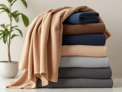 Ultralight 100% Polyester Polar Fleece Blanket – Soft & Lightweight Warmth 