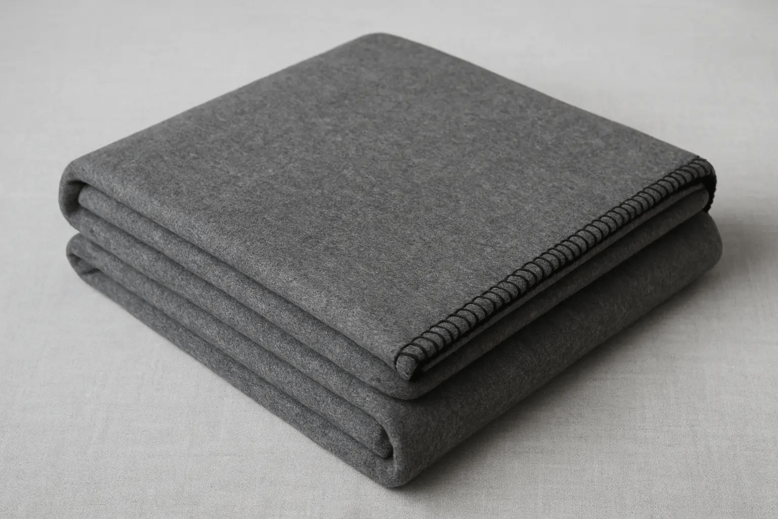 Case of Durable Wool Blend Blanket in Grey – Designed for High - Volume Use (Case of 15) - The Linen Factory Wholesale